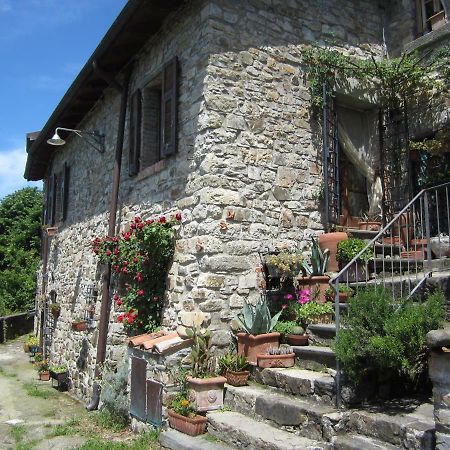 Poggio Delle Rondini Bed and Breakfast Bagnone Εξωτερικό φωτογραφία